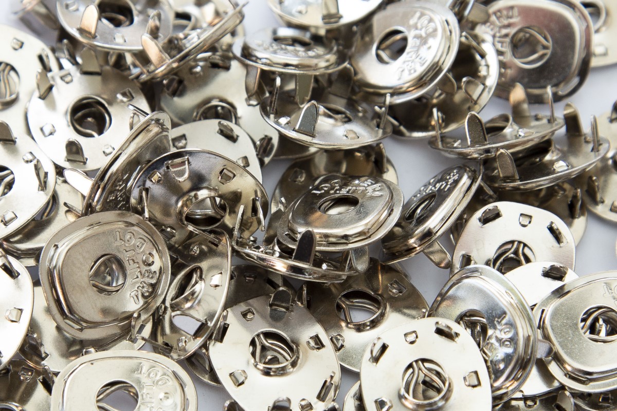 Lift the Dot Fasteners