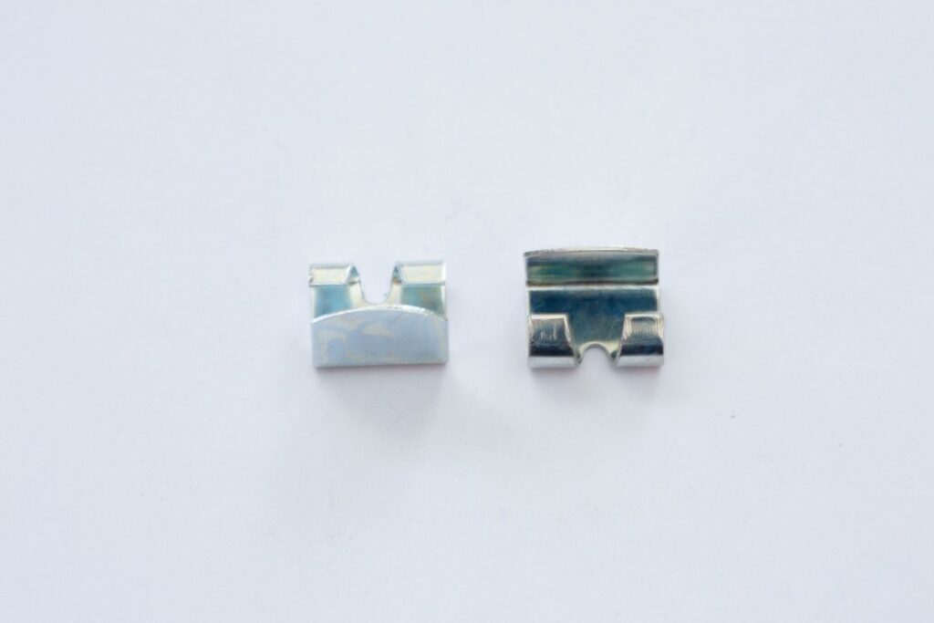 Can Securing Clip (Industrial Fasteners) | Carr Fasteners
